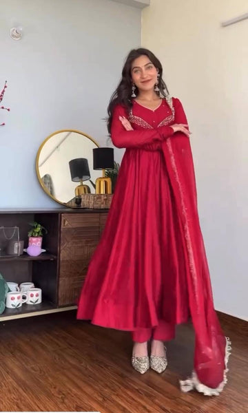 #color_Pink