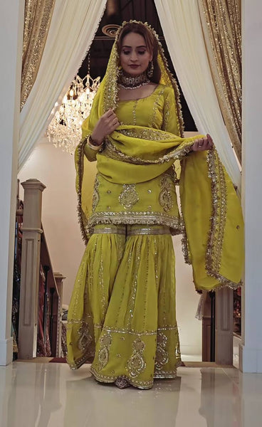 #color_Yellow