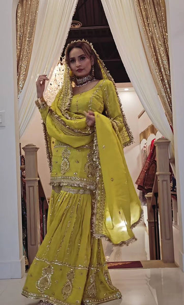 #color_Yellow