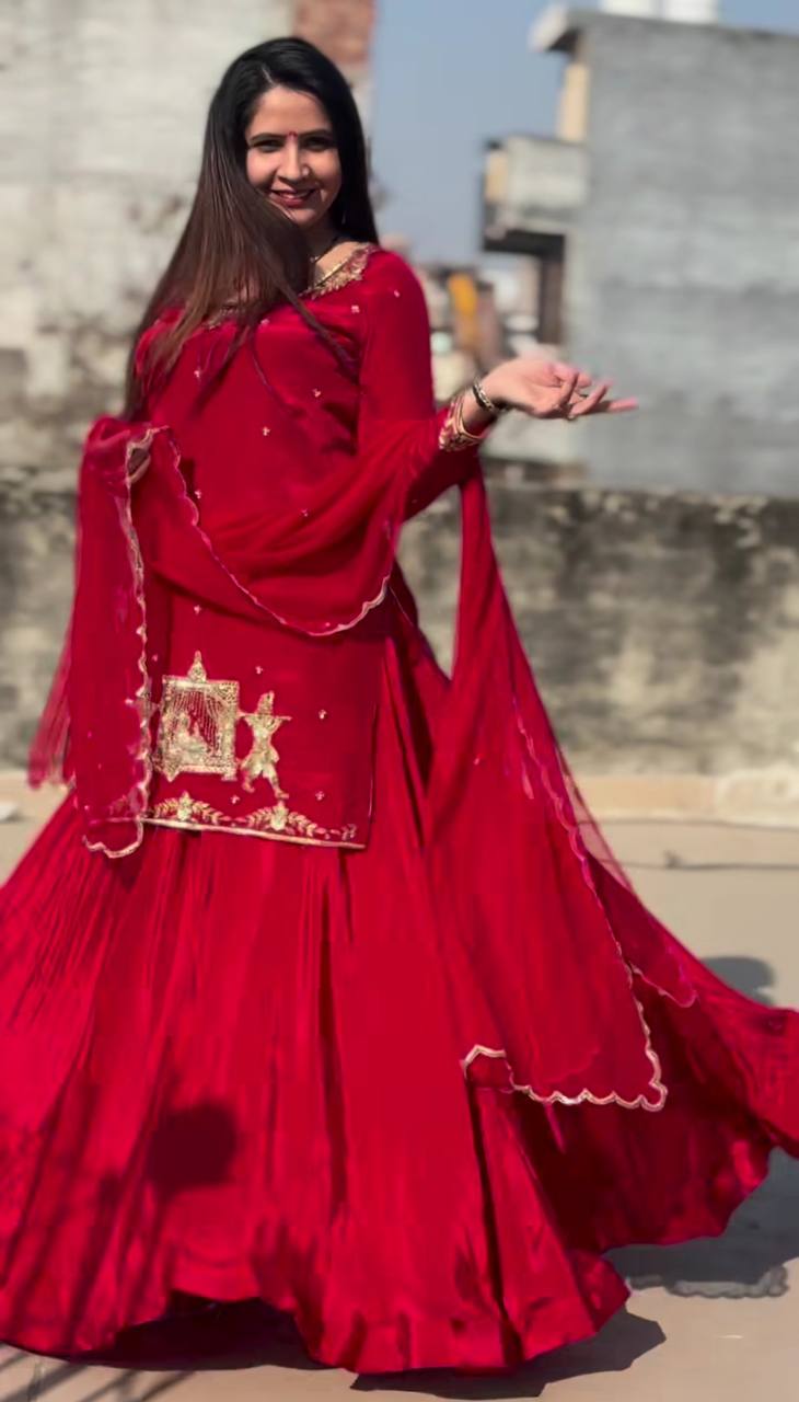 #color_Red