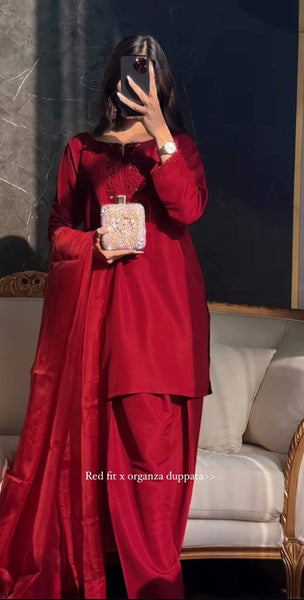 Elegant Red Straight Suit Set with Organza Dupatta