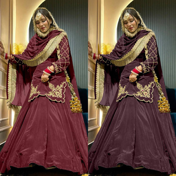 #color_MAROON