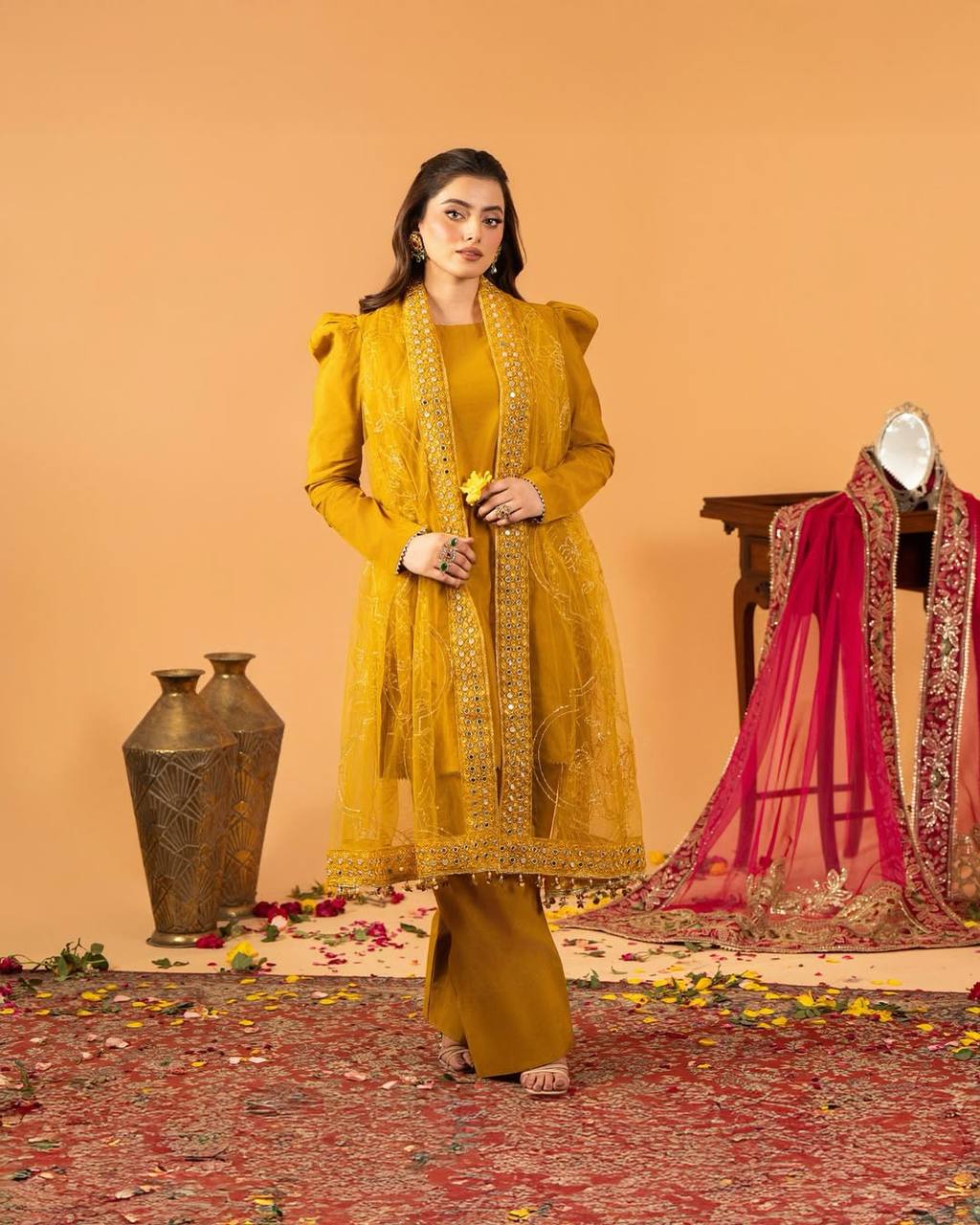 Stylish Plazzo Suit with Puff Sleeves and Net Dupatta