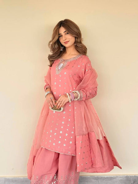 Peach Colored Georgette Farsi Salwar Suit