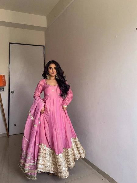 #color_Pink