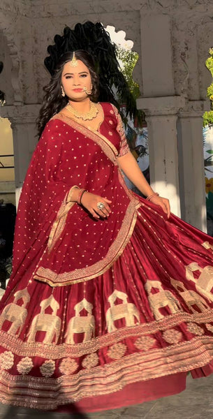 #color_Red