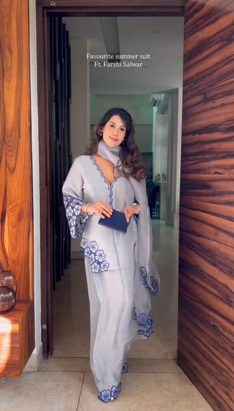 Elegant Light Grey Summer Farsi Salwar Suit for Women