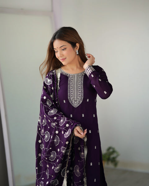 Georgette Purple Embroidered Salwar Suit with Dupatta