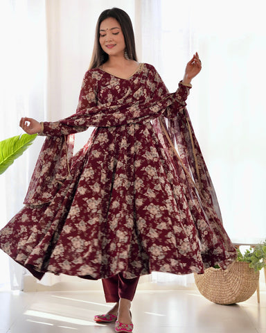 #color_Maroon