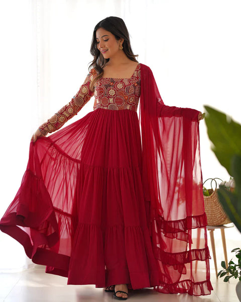Regal Red Georgette Anarkali Suit – Floor-Length Elegance