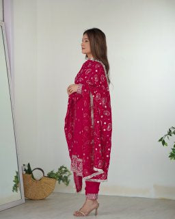 Georgette Pink Embroidered Salwar Suit with Dupatta
