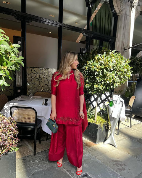 #color_Red