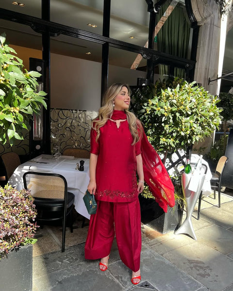 #color_Red