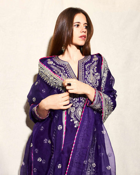 Elegant Purple Embroidered Suit with Dupatta