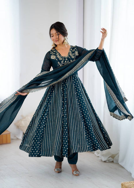 Explore the Elegance of Four Indian Dress Styles